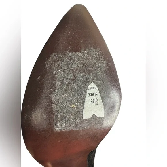 Cole Haan Allaire Ankle Bootie black suede
Leather Women boots sz 6.5B preloved - Picture 8 of 9